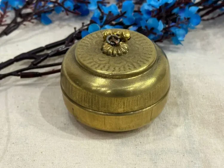 Kamali Vintage Brass Box - Purana Darwaza