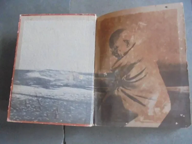 Original The Story of Gandhi Book 1969 - Purana Darwaza