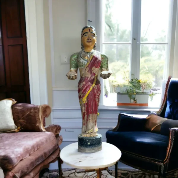 Vintage Maharashtrian Lady Statue1