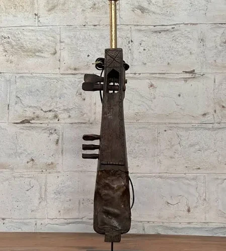 Vintage Wooden Sarangi Lamp1